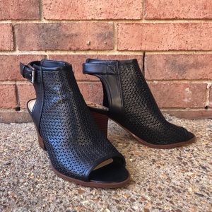 Sam Edelman peep toe black heels